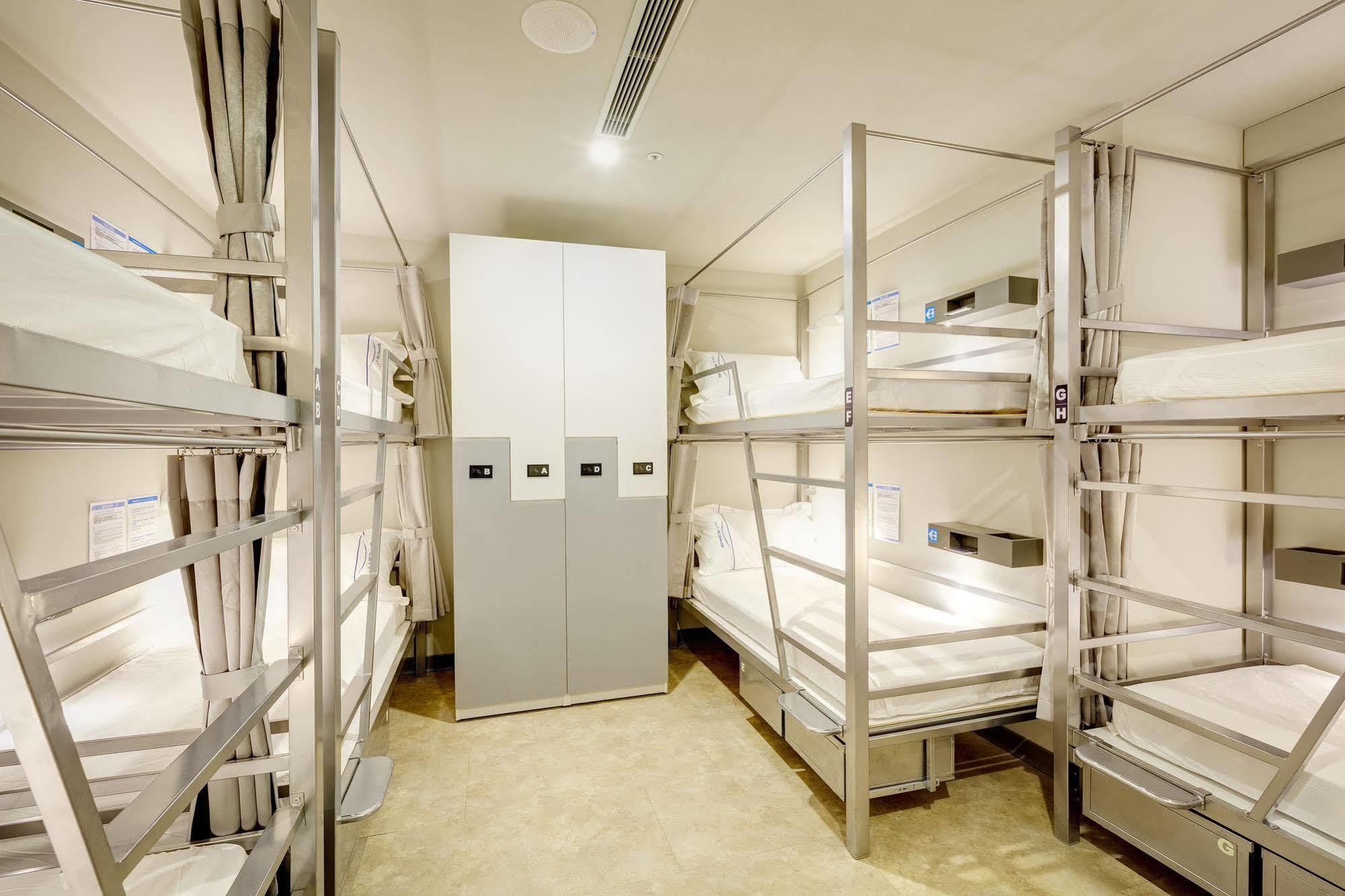 Space Inn Xinyi Taipei Exterior photo
